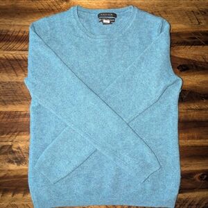 Tahari 100% Cashmere Sweater